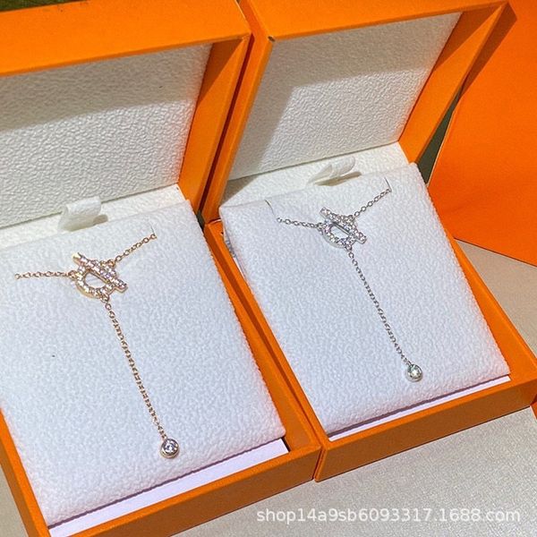 fine sterling silver inlaid with diamond nose tassel necklace women's clavicle chain pendant exclusive jewelry sale
fine sterling silver inlaid with diamond nose tassel necklace women's clavicle chain pendant exclusive jewelry sale