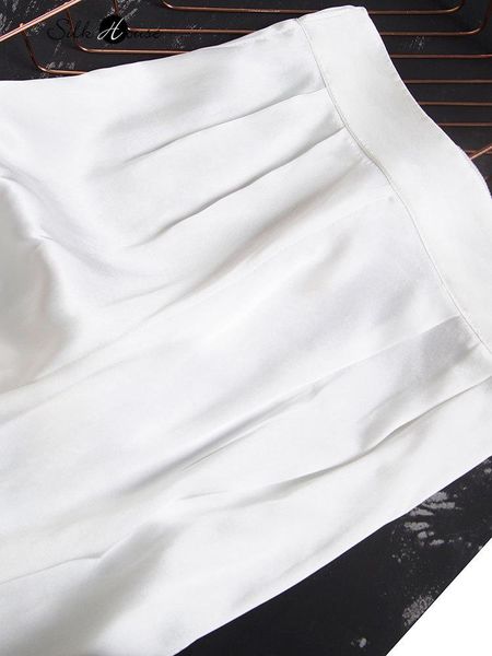 heavyweight silk wide leg pants women 2021 spring loose and thin versatile elastic waist pants mulberry silk casual, Black;white
heavyweight silk wide leg pants women 2021 spring loose and thin versatile elastic waist pants mulberry silk casual, Black;white