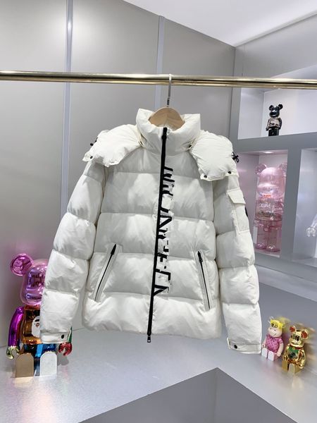 designers luxury maures mens womens winter down jackets parkas paris italy italian white black warm coats outwear002
designers luxury maures mens womens winter down jackets parkas paris italy italian white black warm coats outwear002