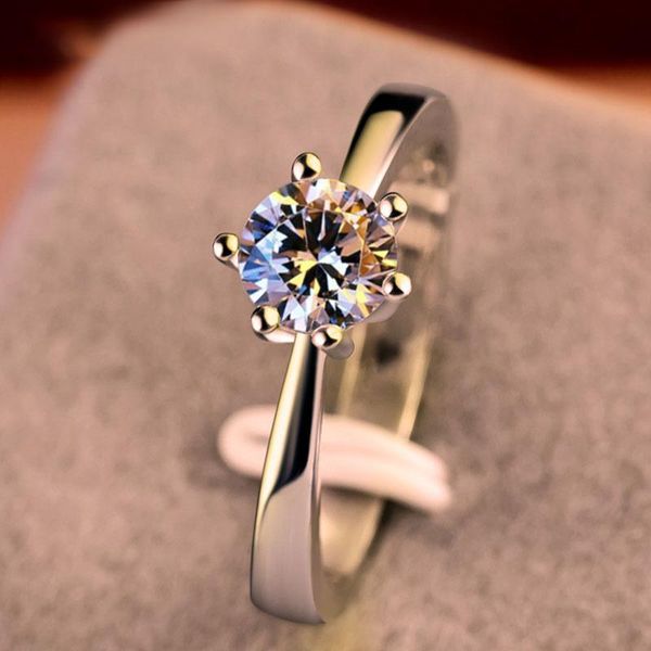 wedding rings 2021 trend modern fashion crystal women's ring white cubic zirconia design for women jewelry gift, Slivery;golden
wedding rings 2021 trend modern fashion crystal women's ring white cubic zirconia design for women jewelry gift, Slivery;golden