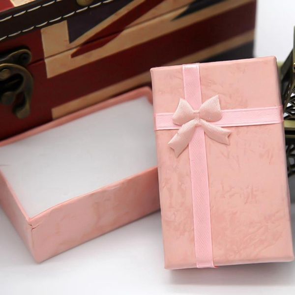 fashion colorful 1pc new 8*5*2.5cm jewery organizer box rings storage cute box small gift for rings earrings
fashion colorful 1pc new 8*5*2.5cm jewery organizer box rings storage cute box small gift for rings earrings