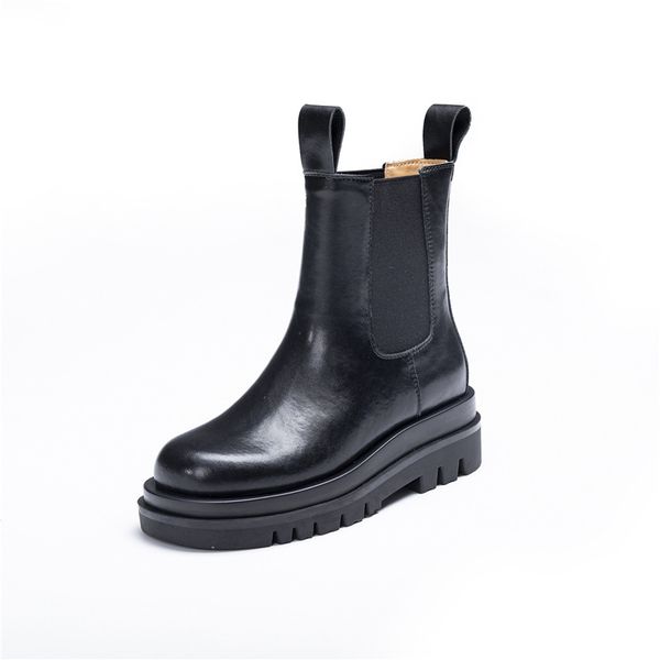 new 2021 autumn shoes women genuine leather chelsea boots winter plush warm snow boots woman casual martin boots botas mujer, Black
new 2021 autumn shoes women genuine leather chelsea boots winter plush warm snow boots woman casual martin boots botas mujer, Black