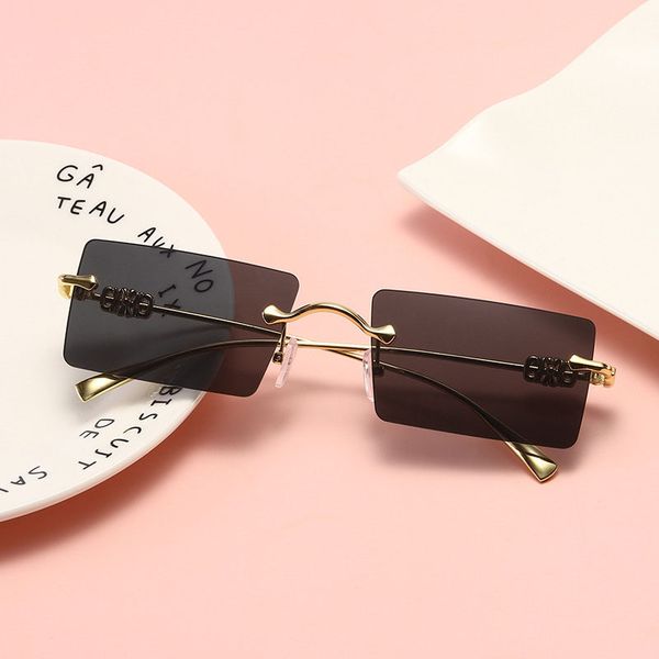 new wholesale designer sunglasses metal frame fashion sun glasses arrival 10 temples no small colors rimless efibl, White;black
new wholesale designer sunglasses metal frame fashion sun glasses arrival 10 temples no small colors rimless efibl, White;black
