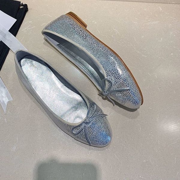 bright side ballet flats bow grid plaid pattern dress shoes woman basic pumps fashion two color splicing work classic tweed cloth genuine le, Black
bright side ballet flats bow grid plaid pattern dress shoes woman basic pumps fashion two color splicing work classic tweed cloth genuine le, Black