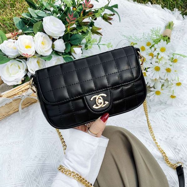 hbp designerxiaoxiang granny's square texture simple classic sheepskin pattern light luxury net red wind pearl chain
hbp designerxiaoxiang granny's square texture simple classic sheepskin pattern light luxury net red wind pearl chain