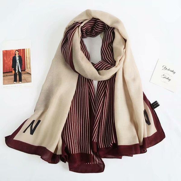 scarves n women winter cotton scarf shawl hijab wraps foulard pashmina warm lady travel beach stoles bufanda 2021, Blue;gray 
scarves n women winter cotton scarf shawl hijab wraps foulard pashmina warm lady travel beach stoles bufanda 2021, Blue;gray