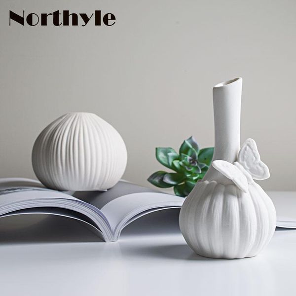 vases nordic white cermamic jar home decorative flower bottle porcelain vase art crafts wedding decor flowerpot
vases nordic white cermamic jar home decorative flower bottle porcelain vase art crafts wedding decor flowerpot