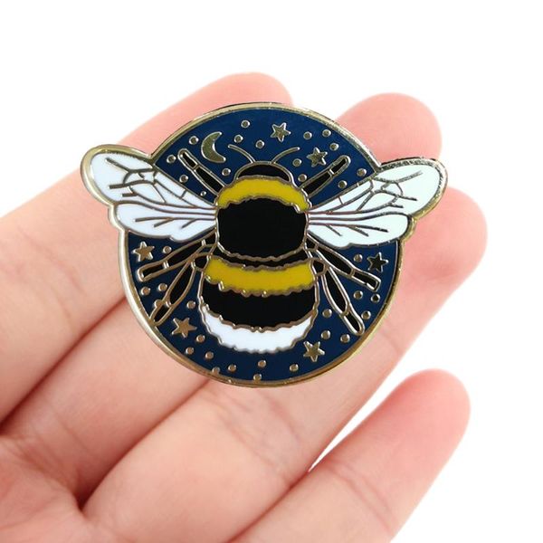 pins, brooches dz1977 bee with star and moon enamel pins woman men backpack bags badge fashion lapel jewelry friends birthday gifts, Gray
pins, brooches dz1977 bee with star and moon enamel pins woman men backpack bags badge fashion lapel jewelry friends birthday gifts, Gray