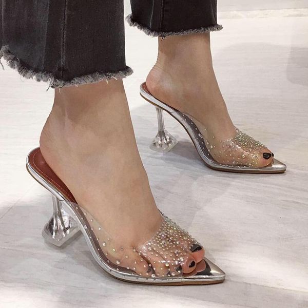 slippers shoes casual loafers thin heels slides slipers women luxury flat 2021 fabric basic fretwork autumn pu fashion rubber, Black
slippers shoes casual loafers thin heels slides slipers women luxury flat 2021 fabric basic fretwork autumn pu fashion rubber, Black