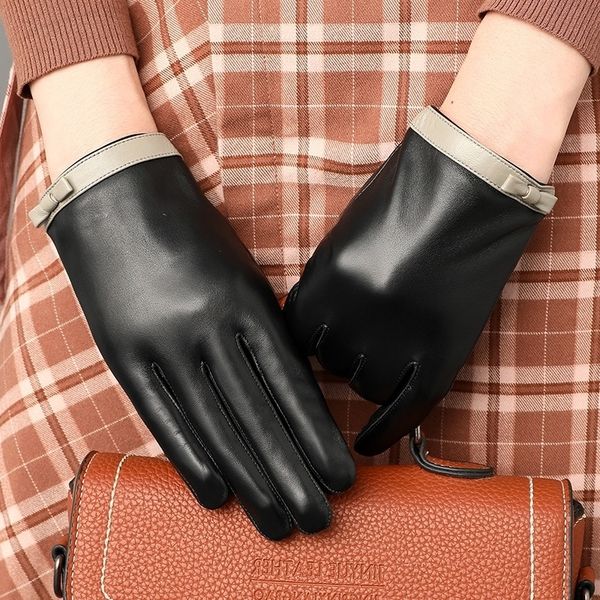 leather gloves women's autumn and winter thin warm korean short touch screen driving riding outdoor first layer sheepskin, Black
leather gloves women's autumn and winter thin warm korean short touch screen driving riding outdoor first layer sheepskin, Black