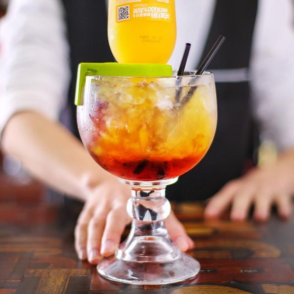 creative cocktail glass with buckle goblet beer cup juick drinkware whisky ice cream cold drink cup household bar large capacity
creative cocktail glass with buckle goblet beer cup juick drinkware whisky ice cream cold drink cup household bar large capacity