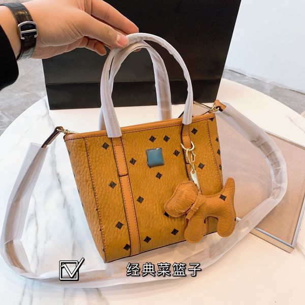 5a+tote bags women clutch designer bucket bag fashion crossbody purse small size lash package wallet totes have zipper with box designers sh
5a+tote bags women clutch designer bucket bag fashion crossbody purse small size lash package wallet totes have zipper with box designers sh