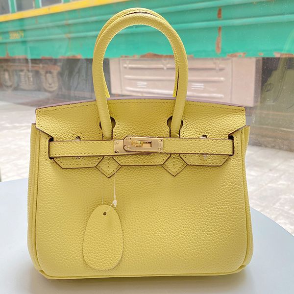 2021 summer new lychee kaili bag head layer cowhide women's fashion one shoulder hand
2021 summer new lychee kaili bag head layer cowhide women's fashion one shoulder hand