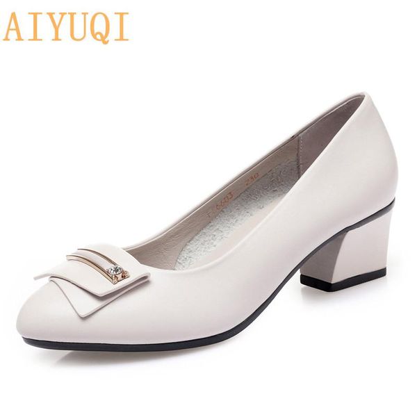 dress shoes autumn 2021 ladies fashion large size 41 42 middle-aged women's soft mid heel shiny, Black
dress shoes autumn 2021 ladies fashion large size 41 42 middle-aged women's soft mid heel shiny, Black