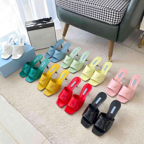 designer women sandals flats slipper leather hight sandal ladies summer slippers with box size 35-42, Black
designer women sandals flats slipper leather hight sandal ladies summer slippers with box size 35-42, Black