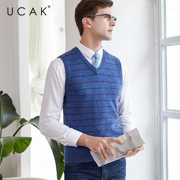 men's vests ucak brand sweater vest men 2021 arrival casual solid striped pure merino wool streetwear pull homme winter sweaters u3117, Black;white
men's vests ucak brand sweater vest men 2021 arrival casual solid striped pure merino wool streetwear pull homme winter sweaters u3117, Black;white