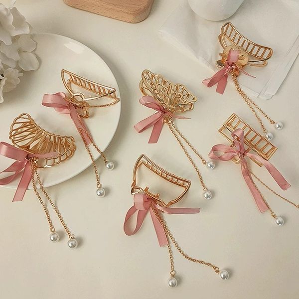 hollow out butterfly heart tassel hair pins clamps for women girl vintage metal silver color harajuku hair clip jewelry accessories, Slivery;golden
hollow out butterfly heart tassel hair pins clamps for women girl vintage metal silver color harajuku hair clip jewelry accessories, Slivery;golden