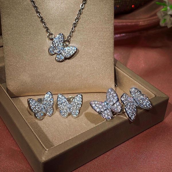 chains pitutu arrival women's rings butterfly zircon three-piece jewelry gifts luxury for women wholesale trendy 2021, Silver
chains pitutu arrival women's rings butterfly zircon three-piece jewelry gifts luxury for women wholesale trendy 2021, Silver