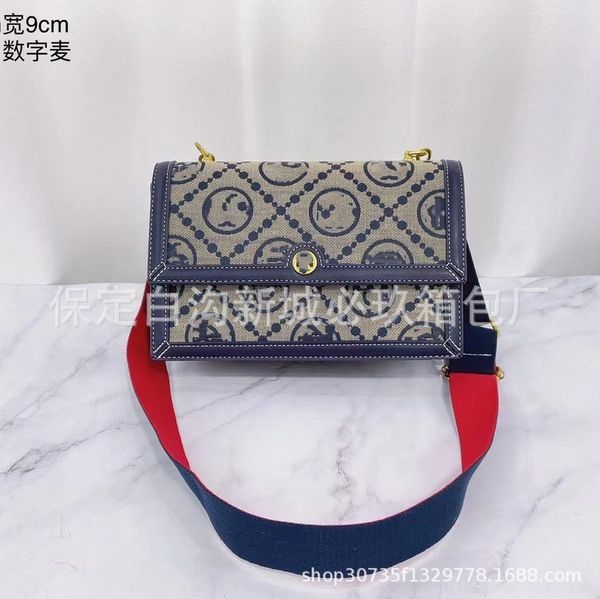 luxury handbags 2021 new style trend jacquard personalized small square bag splicing wide shoulder strap single shoulder messenger bag
luxury handbags 2021 new style trend jacquard personalized small square bag splicing wide shoulder strap single shoulder messenger bag