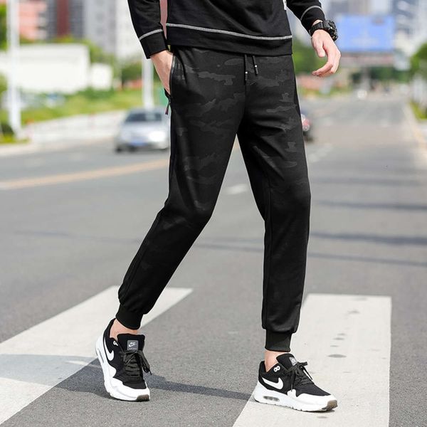 spring and autumn korean camouflage trend elastic functional leggings youth men's sports casual pants, Black
spring and autumn korean camouflage trend elastic functional leggings youth men's sports casual pants, Black