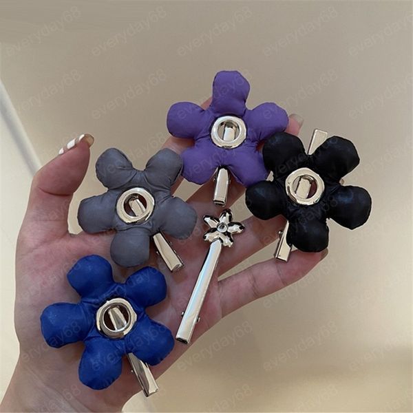 2pcs/set barrettes colorful flower hair clips headwear hairgrip for women girl headdress hair accessories, Golden;silver
2pcs/set barrettes colorful flower hair clips headwear hairgrip for women girl headdress hair accessories, Golden;silver