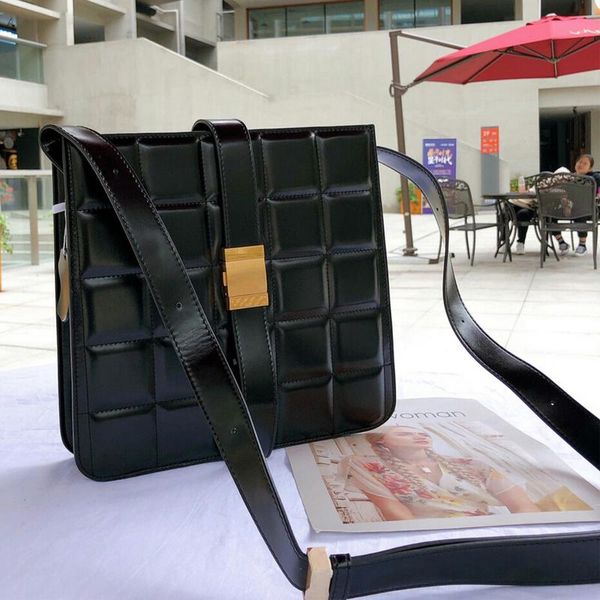 new genuine leather ladies hand bag soft lady shoulder bag luxury handbags women bags designer tote bolsas feminina
new genuine leather ladies hand bag soft lady shoulder bag luxury handbags women bags designer tote bolsas feminina