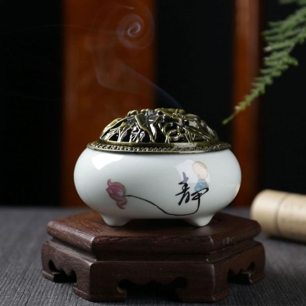 fragrance lamps fresh and elegant hand-painted incense tray, sandalwood stove, aloe ceramic mosquito tray to repel mosquitoes
fragrance lamps fresh and elegant hand-painted incense tray, sandalwood stove, aloe ceramic mosquito tray to repel mosquitoes