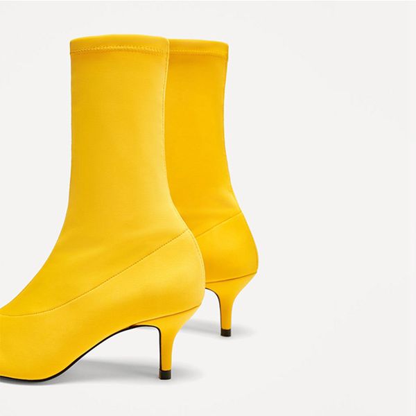 new women stretch boots sock boots pointed toe elastic high boots slip on high heel ankle women pumps stiletto botas, Black
new women stretch boots sock boots pointed toe elastic high boots slip on high heel ankle women pumps stiletto botas, Black