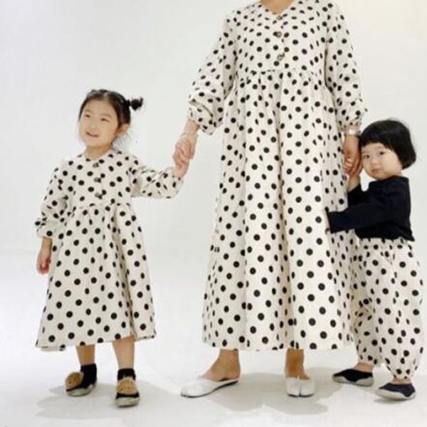 2021 children new fashion casual brand autumn children's baby girls clothes cotton cute dot print toddler es tgor, Red;yellow
2021 children new fashion casual brand autumn children's baby girls clothes cotton cute dot print toddler es tgor, Red;yellow
