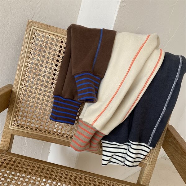 new winter children plush thickening one-piece pants for boys and girls casual cotton thickened warm sport trousers 210303, Blue 
new winter children plush thickening one-piece pants for boys and girls casual cotton thickened warm sport trousers 210303, Blue