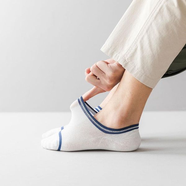 men's socks summer thin invisible low cut solid color casual boat cotton, Black
men's socks summer thin invisible low cut solid color casual boat cotton, Black