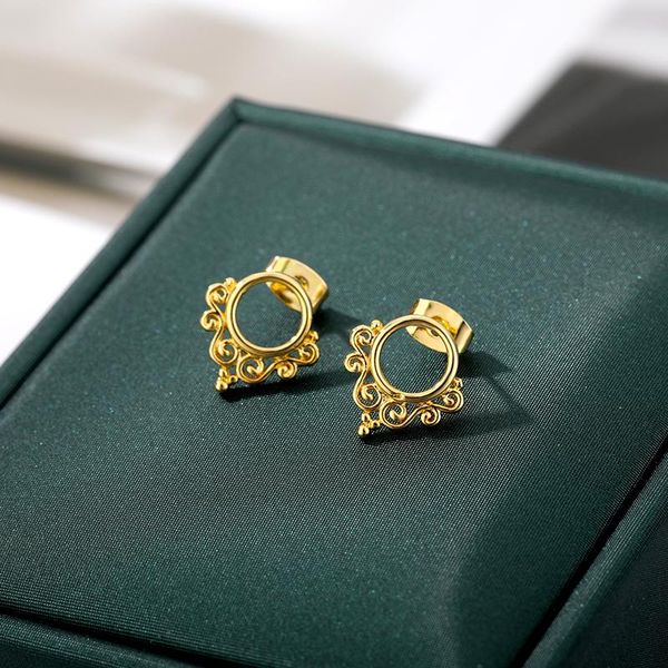 stud 2021 trend design gold hollow water drop lace silver color earrings piercing stainless steel jewelry fashion for women, Golden;silver
stud 2021 trend design gold hollow water drop lace silver color earrings piercing stainless steel jewelry fashion for women, Golden;silver