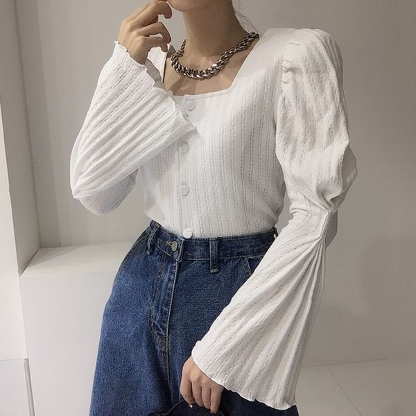 2021 spring sweet women square collar sweater loose single breasted chic knitted coat trendy flare sleeve multicolor white, Black;brown
2021 spring sweet women square collar sweater loose single breasted chic knitted coat trendy flare sleeve multicolor white, Black;brown