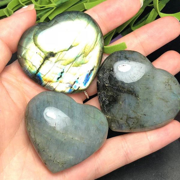 decorative objects & figurines 3pcs natural labrador crystal heart shape massage quartz and mineral reiki healing
decorative objects & figurines 3pcs natural labrador crystal heart shape massage quartz and mineral reiki healing