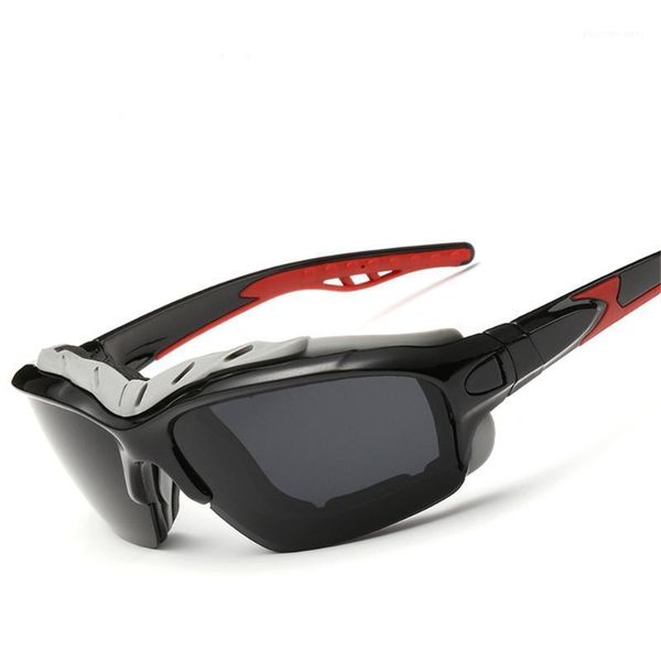 sunglasses fashionable polarized men with outdoor sports riding windproof sand glasses, White;black
sunglasses fashionable polarized men with outdoor sports riding windproof sand glasses, White;black