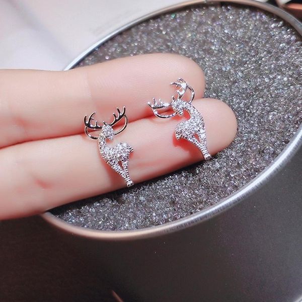 stud stylish christmas elk crystal deer earrings women creative ornaments fashion girls birthday party gift jewelry, Golden;silver
stud stylish christmas elk crystal deer earrings women creative ornaments fashion girls birthday party gift jewelry, Golden;silver