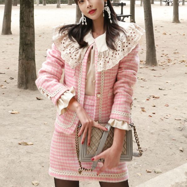 2021 new houndstooth small fragrant woolen tweed 2 piece set women korean autumn winter vintage jacket coat + bodycon mini skirt sets n7nx, Black;gray
2021 new houndstooth small fragrant woolen tweed 2 piece set women korean autumn winter vintage jacket coat + bodycon mini skirt sets n7nx, Black;gray