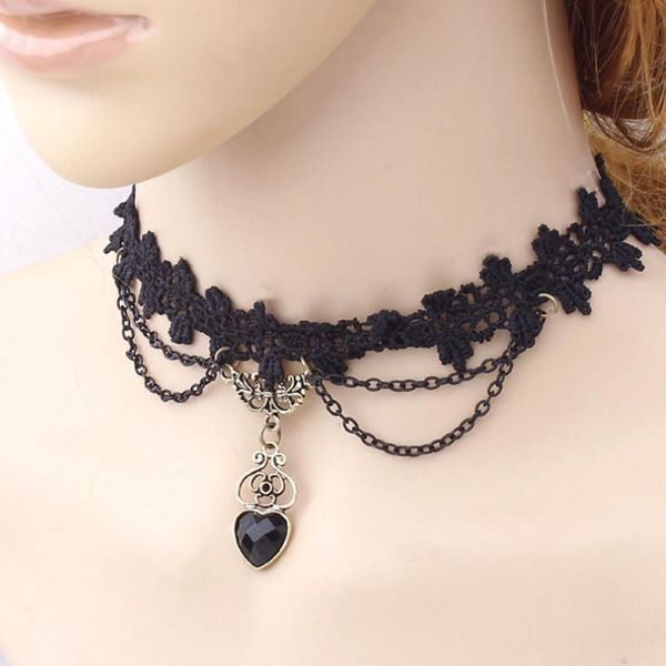 chokers factory direct selling european and american big brand heart-shaped pendant short clavicle chain lace woven handmade jewelry, Golden;silver
chokers factory direct selling european and american big brand heart-shaped pendant short clavicle chain lace woven handmade jewelry, Golden;silver