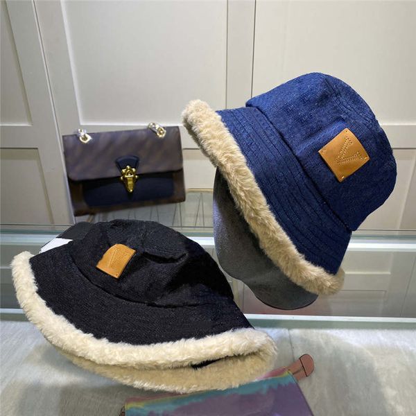 designers wide brim hats cowboy style letter symbol new arrival luxurys fashion women men plush hats 2 colors, Blue;gray
designers wide brim hats cowboy style letter symbol new arrival luxurys fashion women men plush hats 2 colors, Blue;gray