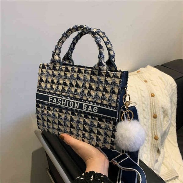 83% off wholesale sale autumn winter bag new girl pearl bag ins simple student one shoulder messenger handbag
83% off wholesale sale autumn winter bag new girl pearl bag ins simple student one shoulder messenger handbag