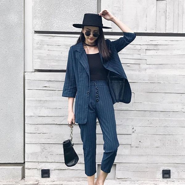 women's tracksuits 2021 temperament small suit jacket casual pants striped two-piece fashion european leg of spring models suits, Gray
women's tracksuits 2021 temperament small suit jacket casual pants striped two-piece fashion european leg of spring models suits, Gray