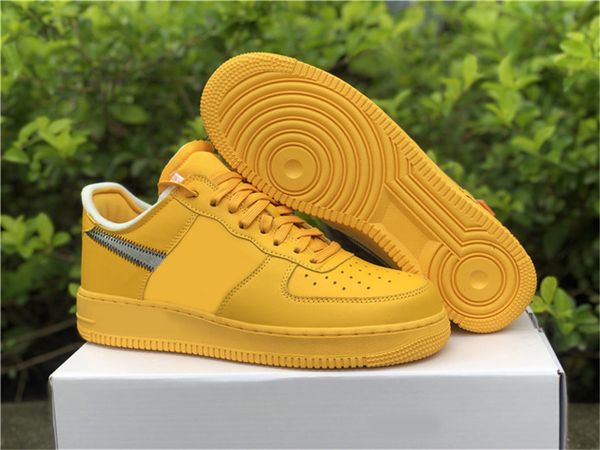2021 release authentic mca low 1 university gold shoes off blue 07 volt cone white black chicago unc prestos man outdoor sports sneakers wit
2021 release authentic mca low 1 university gold shoes off blue 07 volt cone white black chicago unc prestos man outdoor sports sneakers wit