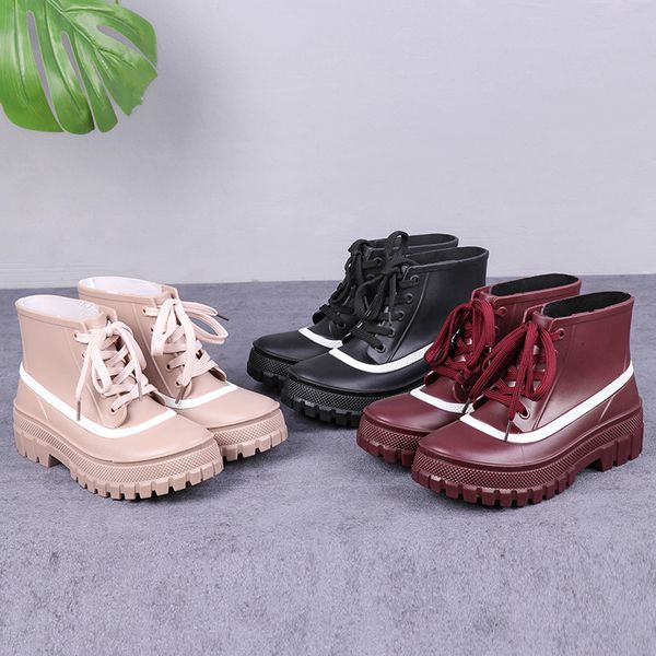 2021 new female style rainshoes strap fashion rain plastic boots dwaterproof water slide rubber shoes work and sandals i44i, Black
2021 new female style rainshoes strap fashion rain plastic boots dwaterproof water slide rubber shoes work and sandals i44i, Black