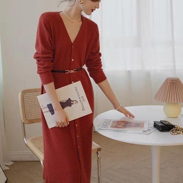 casual dresses women 2021 autumn winter knit female v-neck long sleeve slim warm midi sweater dress lady elegant vestidos x457, Black;gray
casual dresses women 2021 autumn winter knit female v-neck long sleeve slim warm midi sweater dress lady elegant vestidos x457, Black;gray