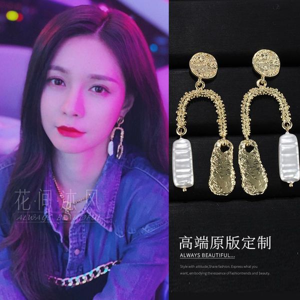 hoop & huggie shen mengchen baroque pearl earrings net red trendy golden retro autumn and winter street ear studs for women, Golden;silver
hoop & huggie shen mengchen baroque pearl earrings net red trendy golden retro autumn and winter street ear studs for women, Golden;silver