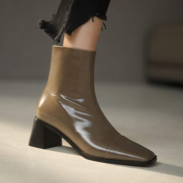 genuine leather womens shoes 202120 winter autumn office square heel ankle boots 34-40 size square toe 6cm high heels booties, Black
genuine leather womens shoes 202120 winter autumn office square heel ankle boots 34-40 size square toe 6cm high heels booties, Black