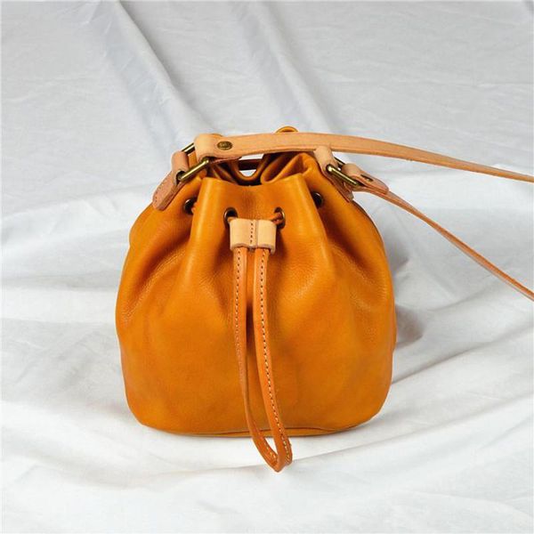 yourseason retro bucket bag 2021 simple cow leather women mini bags casual handmade shoulder crossbody bags
yourseason retro bucket bag 2021 simple cow leather women mini bags casual handmade shoulder crossbody bags