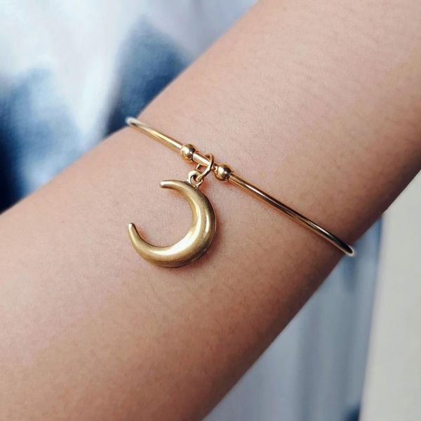 bangle vintage moon pendant bracelets stainless steel adjustable cuff women fashion jewelry accessory, Black
bangle vintage moon pendant bracelets stainless steel adjustable cuff women fashion jewelry accessory, Black