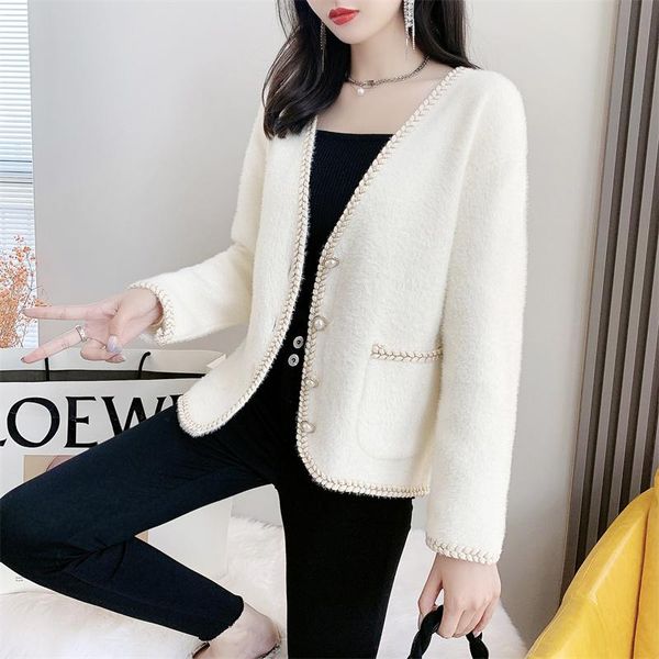 women's knits & tees cardigan knitted autumnj wool sweater for women winter long sleeve v-neck knitwear korean fashion coats female bla, White
women's knits & tees cardigan knitted autumnj wool sweater for women winter long sleeve v-neck knitwear korean fashion coats female bla, White