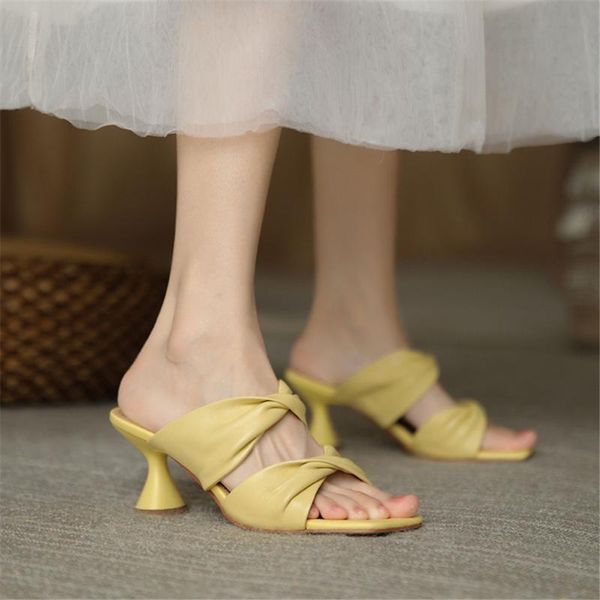 dress shoes women's sweet elegant knot slipper mules pumps sandal high heels design genuine leather office lady, Black
dress shoes women's sweet elegant knot slipper mules pumps sandal high heels design genuine leather office lady, Black